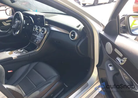 2018 Mercedes-Benz C 300 из США, поврежденный, VIN WDDWF4JB5JR422770